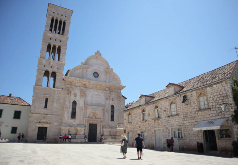 Hvar main square